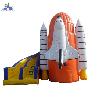 Bouncer grande inflável com tema de foguete para playground ao ar livre com escorregador